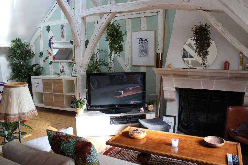 Charmant Appartement Vieux Tours Eksteriør bilde